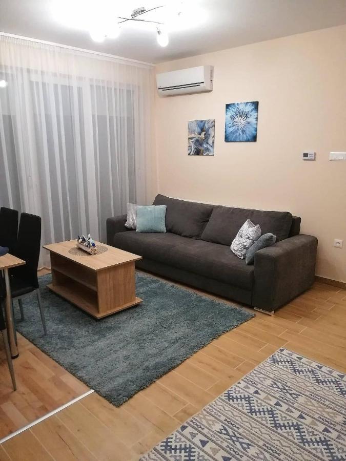 Olga Apartman Szeged Exteriör bild